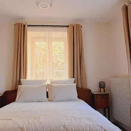 De L'oriel Holiday home *